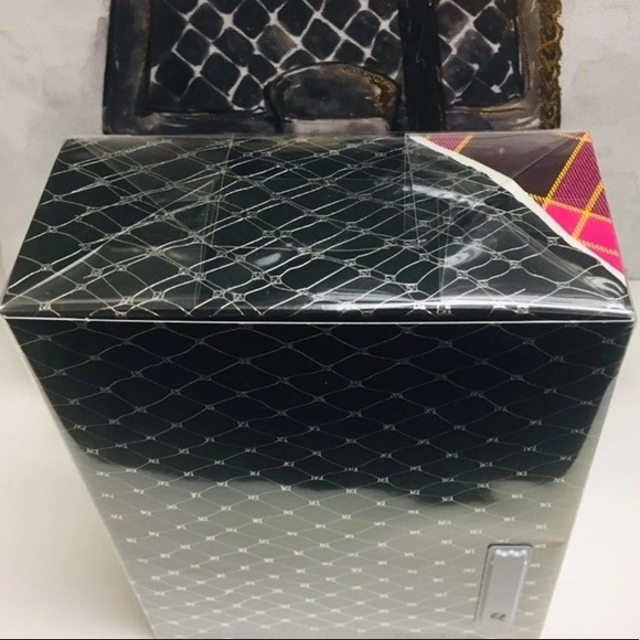 Victoria’s Secret Heartbreaker Fragrance 3.4 fl oz - Picture 5 of 11